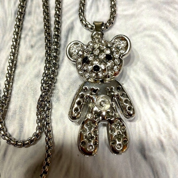 Betsy Johnson Bear Rhinestone Silver Necklace - Picture 11 of 16
